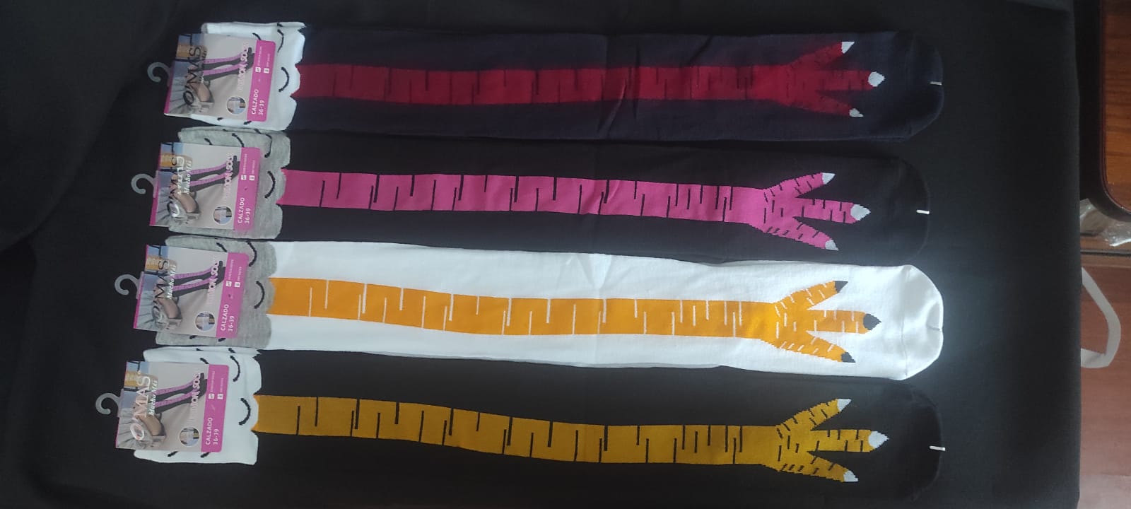 Pack 4 calcetas patas de pollo - Imagen 6